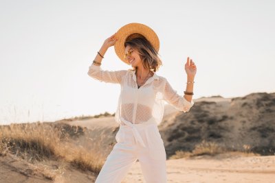 5 kledingtips voor deze zomer die elke vrouw doen stralen!