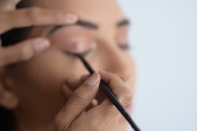 Zachte brow lamination is de wenkbrauwtrend van nu